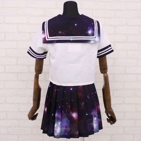 �F�����}���e�B�b�N�Z�[���[�@���@�l