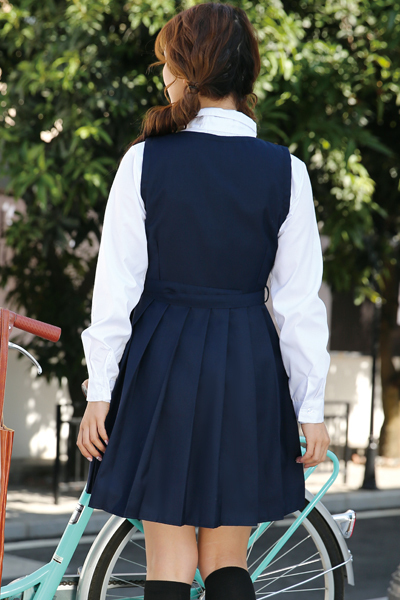 ���������������������l�C�r�[�J���[�̃W�����p�[�X�J�[�g�����i�����j